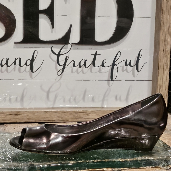 Cole Haan Air Elly OT Ballet Wedge Flats Silver Metallic Sz 7.6 #D24279 - Picture 3 of 11